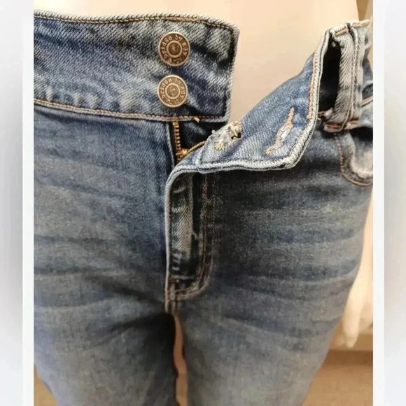 Bridge By Gly High Rise Skinny Medium Wash Raw Hem Jeans Size 32 - Picture 4 of 9